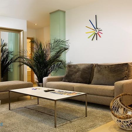 Апартаменти Urbanliving Fajardo Малага Номер фото